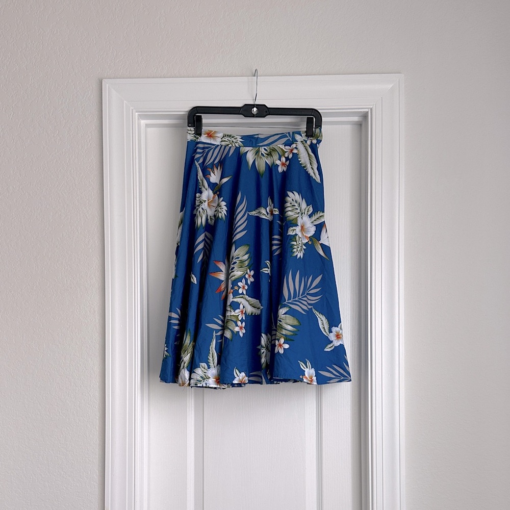 🔥 Blue Floral Hell Bunny Vixen Skirt – Retro & Comfy